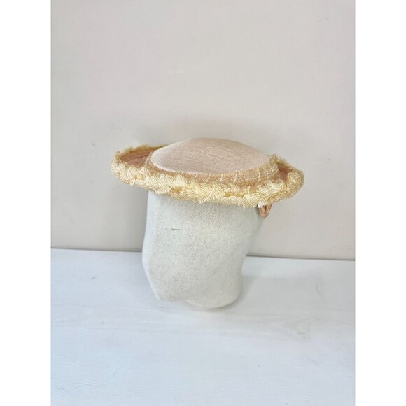 Vintage Pale Peach Pink Sinamay Curly Straw Trim Bumper Capulet Hat - Picture 2 of 14